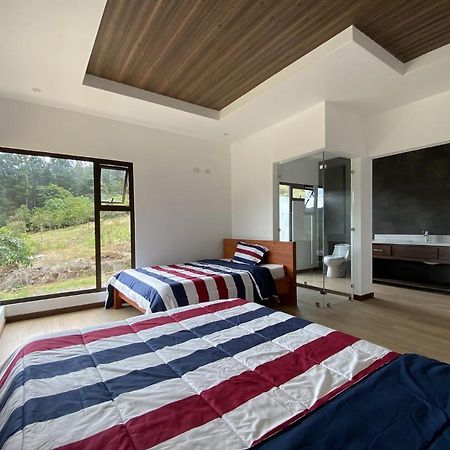 Arte De Plumas Birding Lodge 迦太基 外观 照片