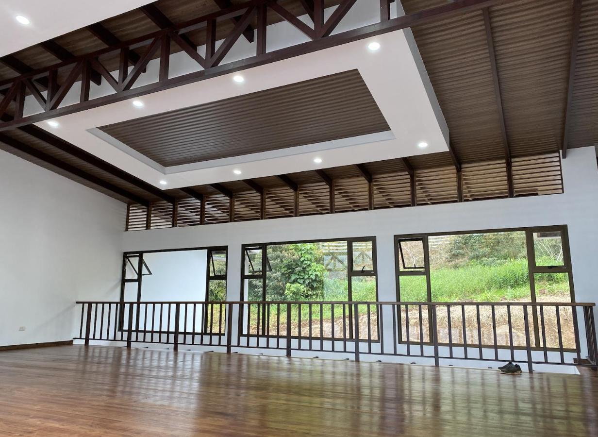 Arte De Plumas Birding Lodge 迦太基 外观 照片